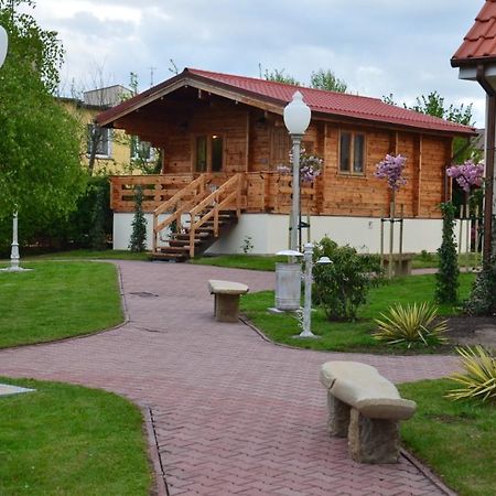 Hôtel Willa U Babci Maliny à Sarbinowo Extérieur photo